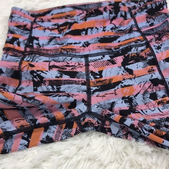 Lululemon Fast & Free 7/8 Tight II *Nulux 25" Inversion Multi - Picture 4 of 10